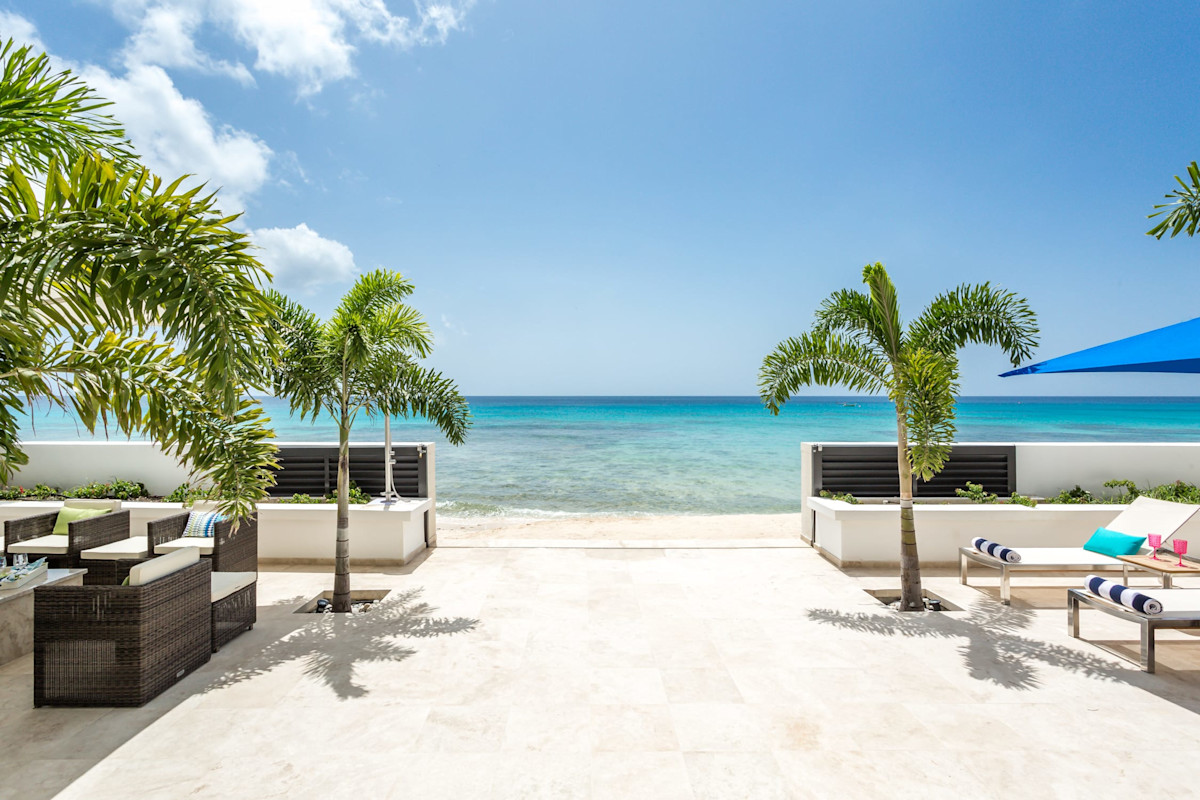 Dolphin Beach House property image