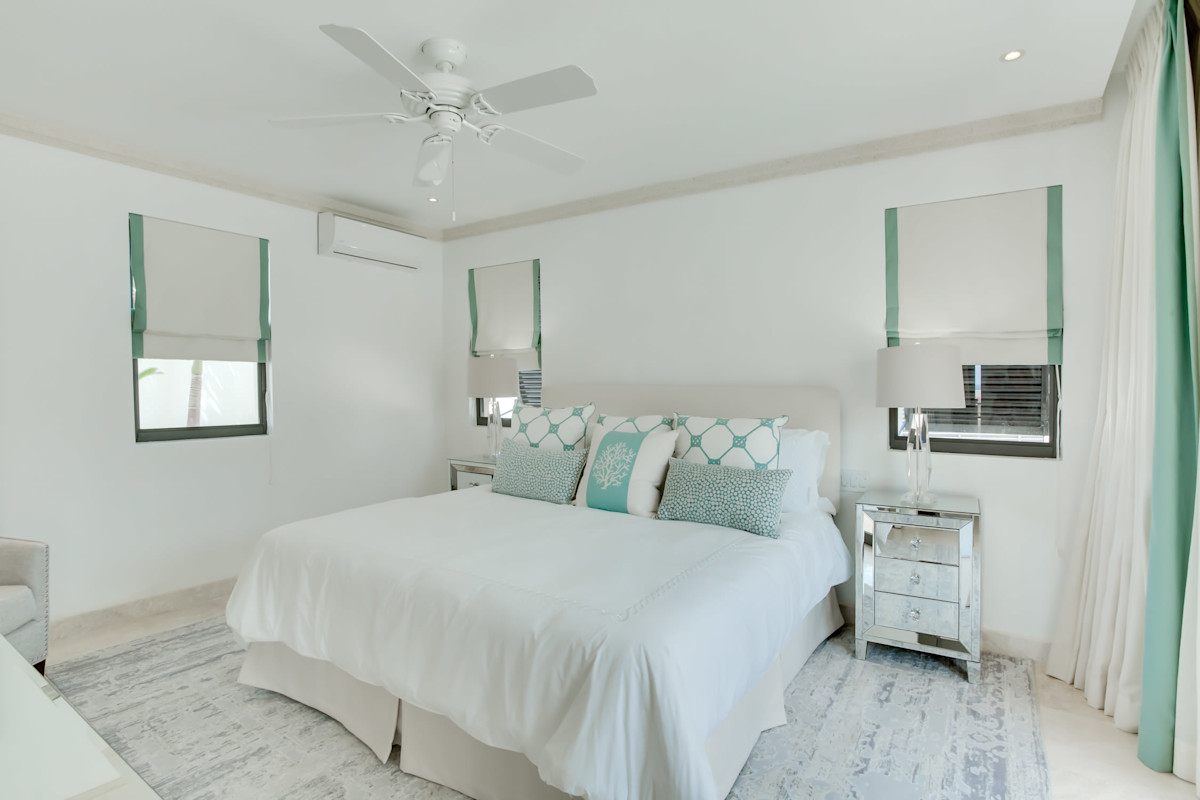 Dolphin Beach House property image