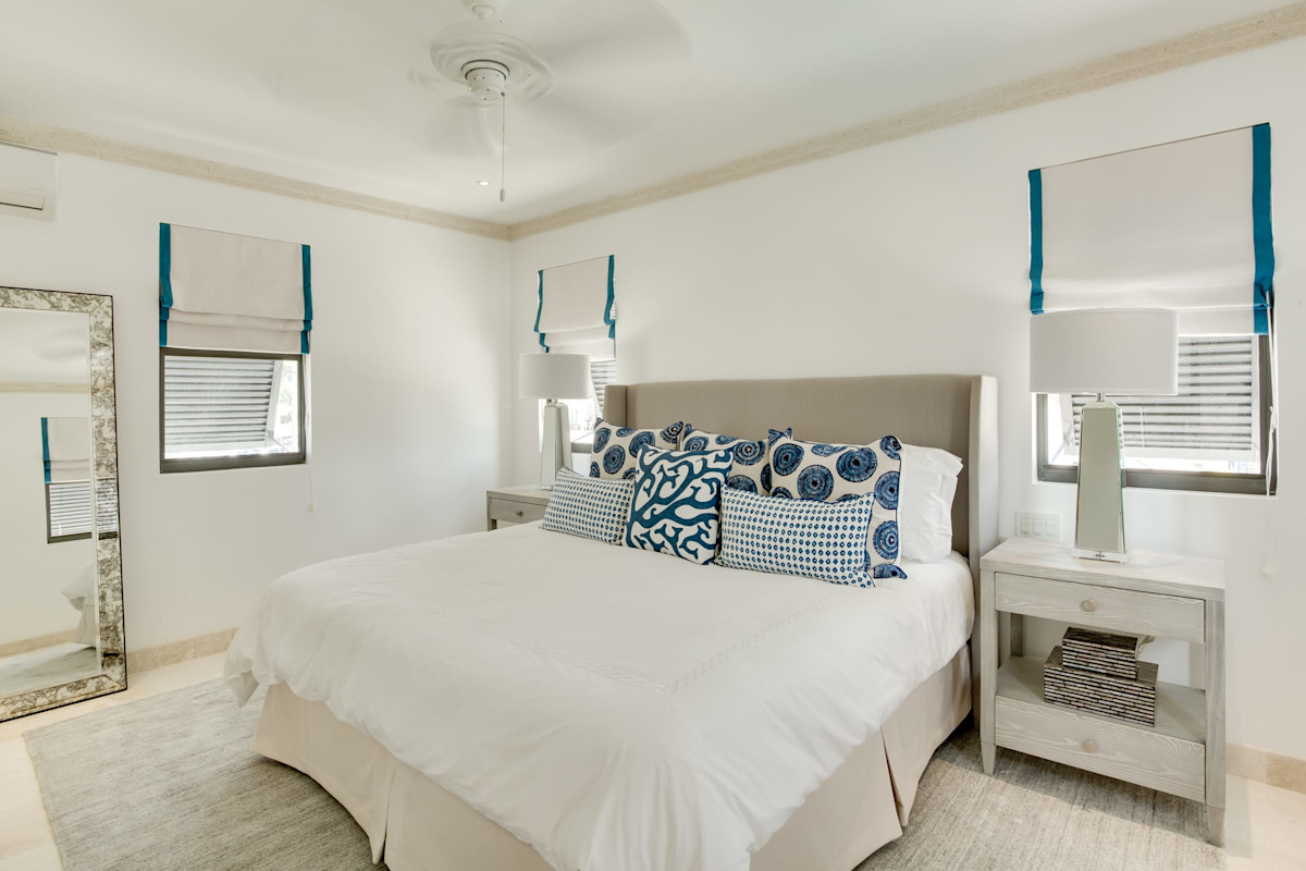 Dolphin Beach House property image