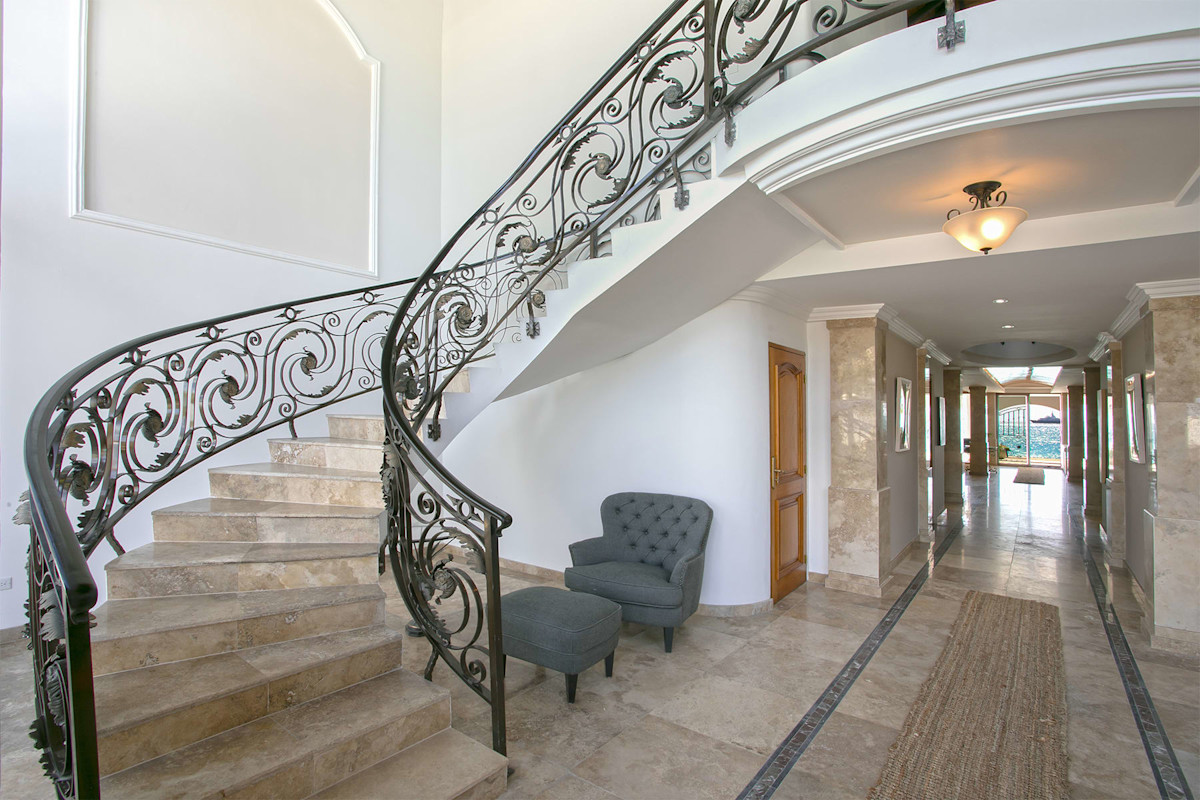 Vittoria property image