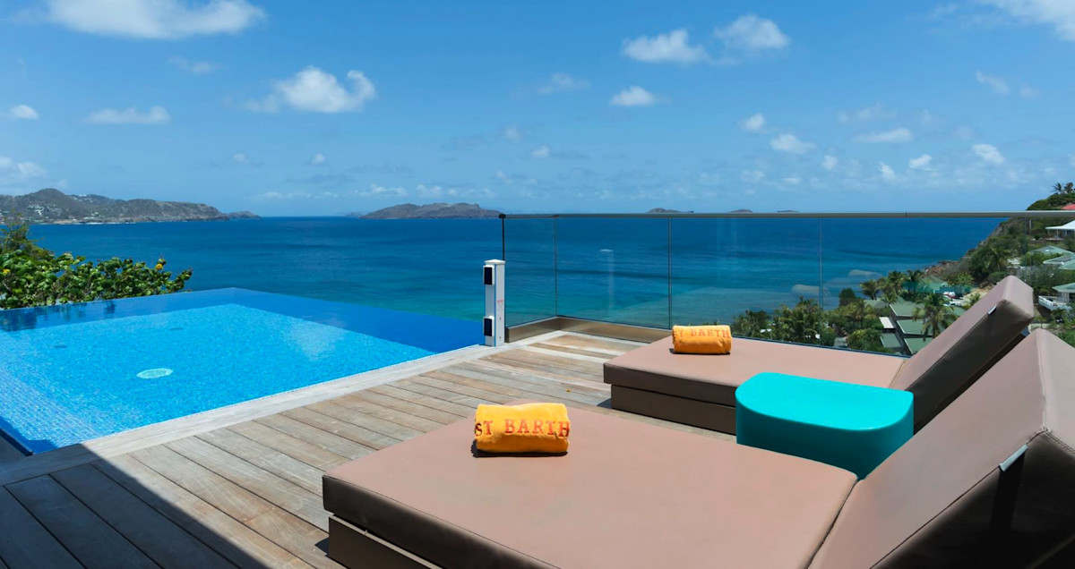 Villa Upside property image