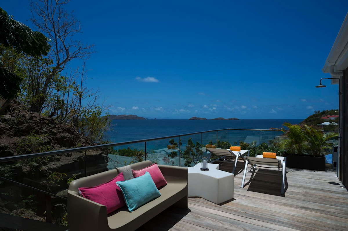 Villa Upside property image