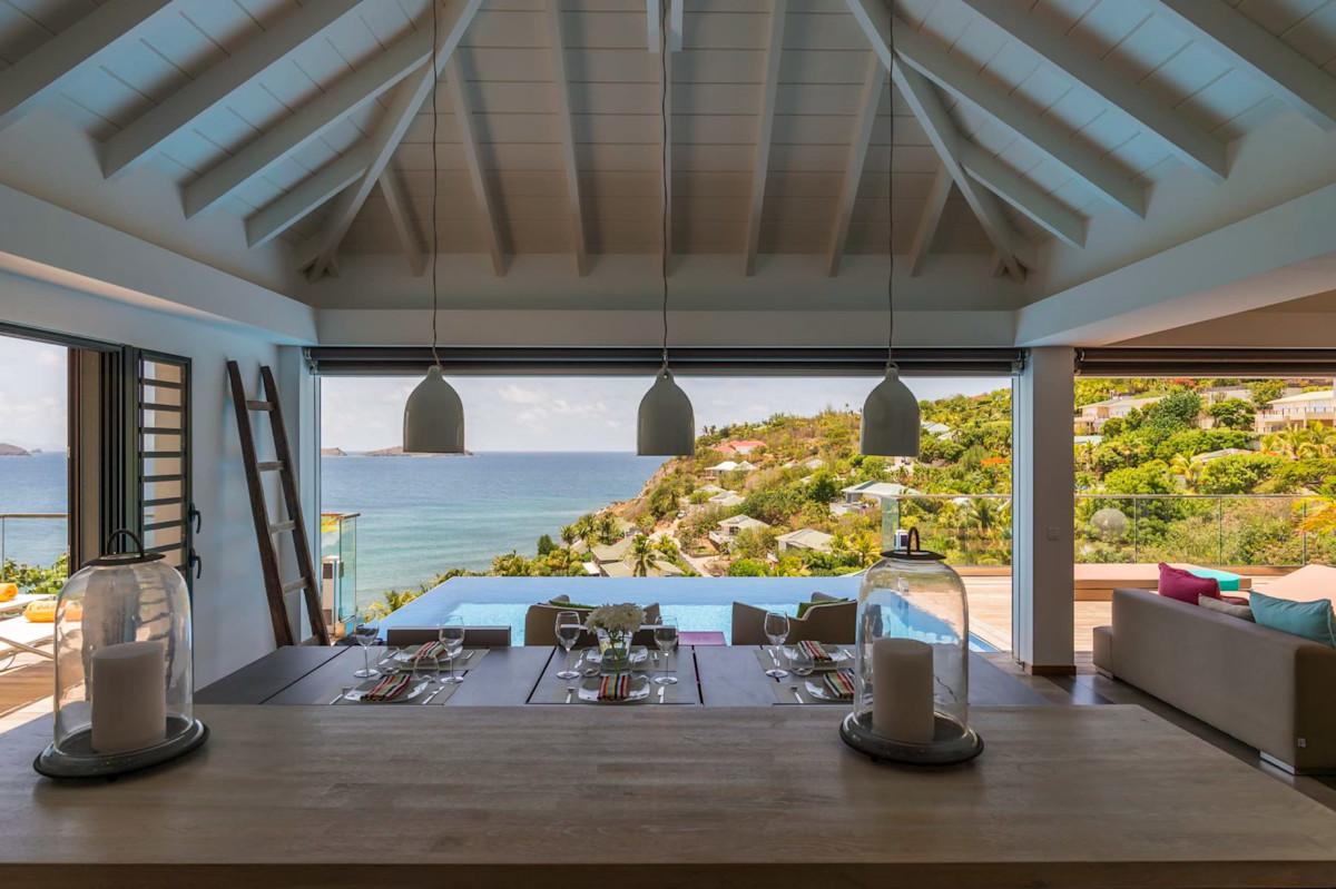 Villa Upside property image