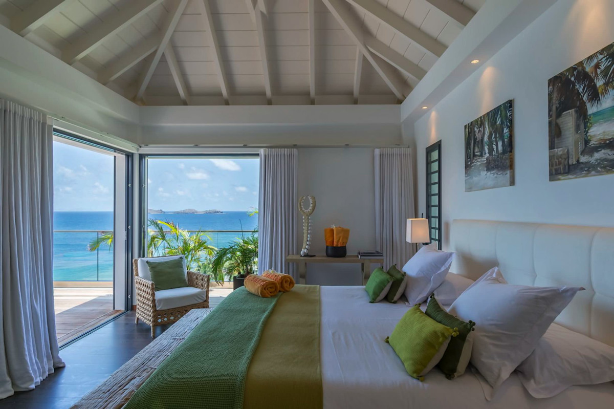 Villa Upside property image