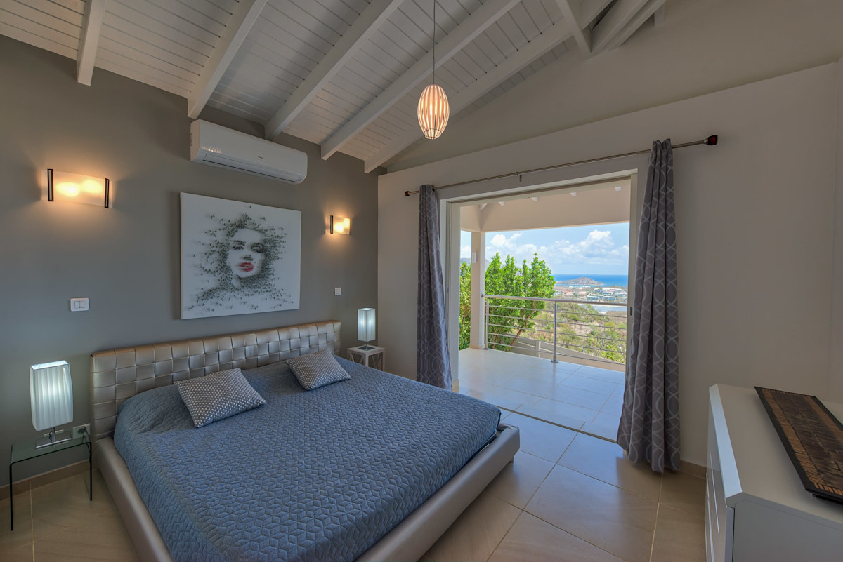 Villa Pinel property image