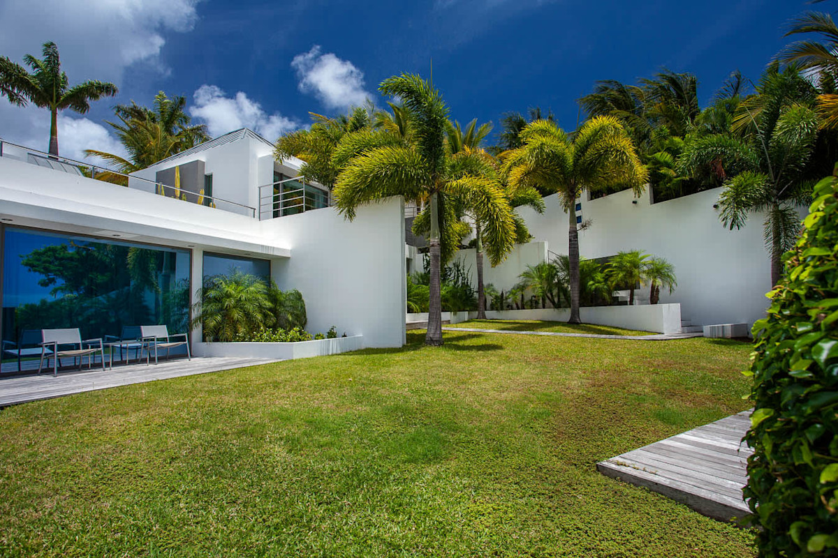 Villa Nirvana property image