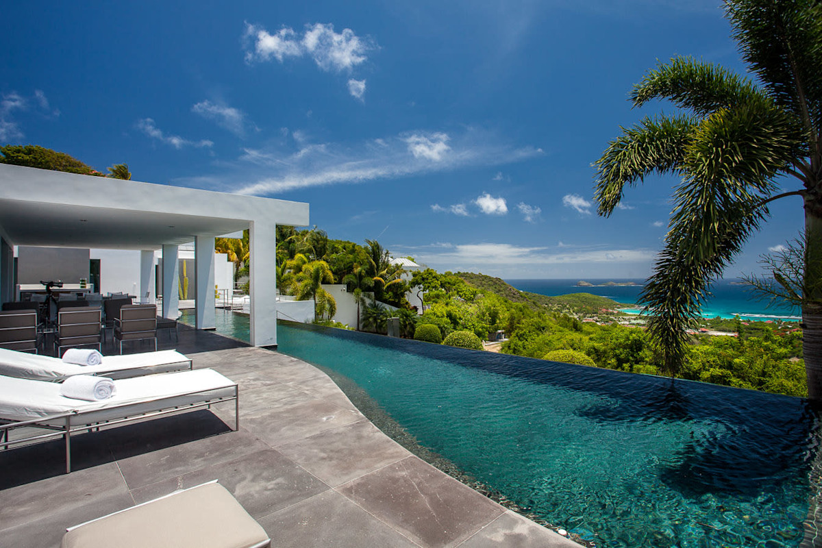 Villa Nirvana property image