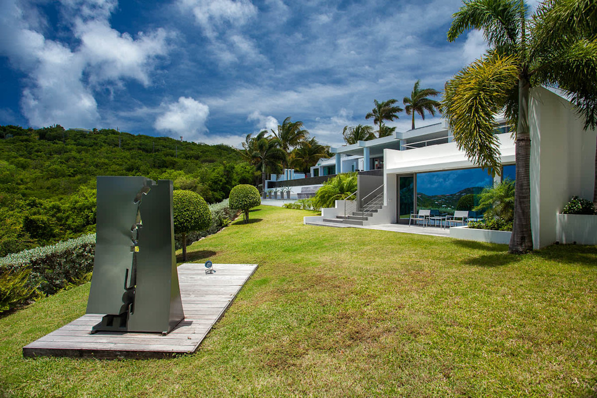 Villa Nirvana property image