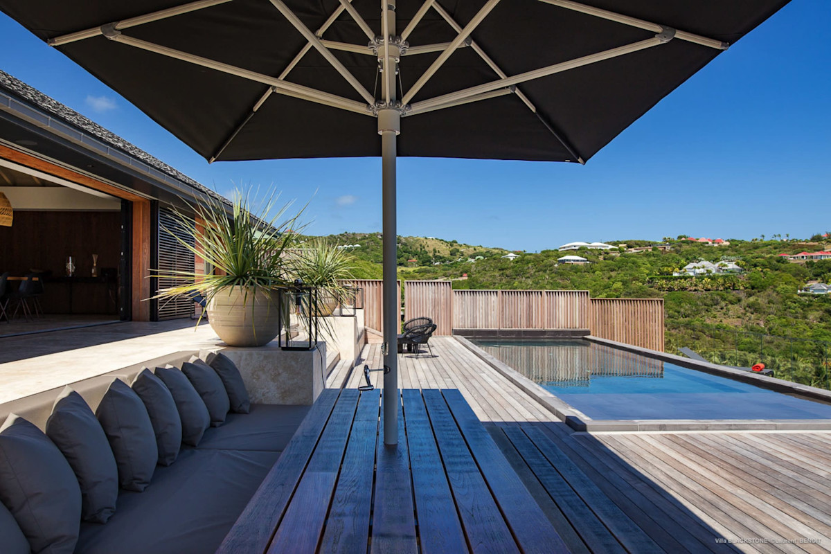 Villa Blackstone property image