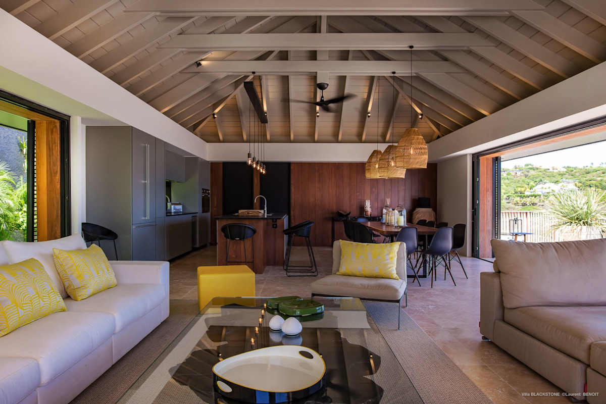 Villa Blackstone property image