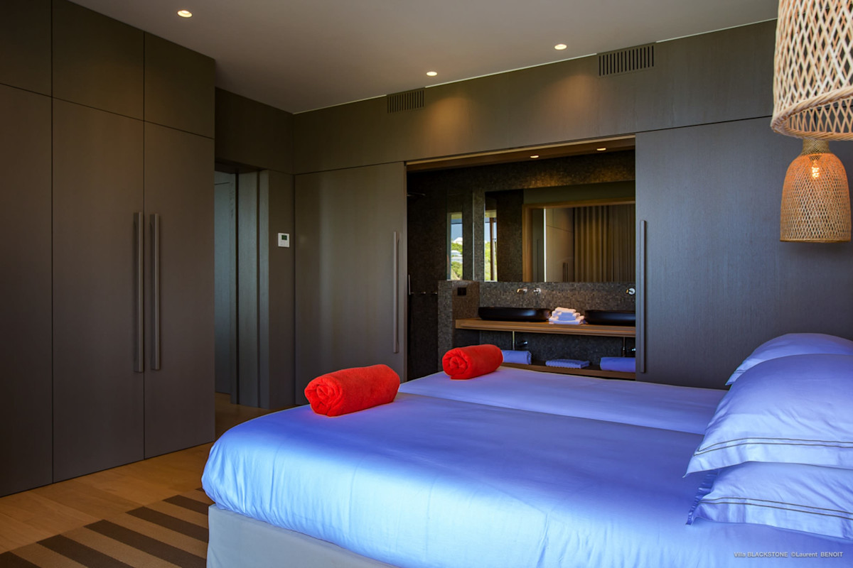 Villa Blackstone property image