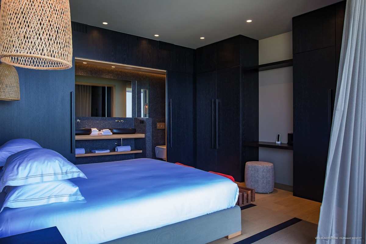 Villa Blackstone property image