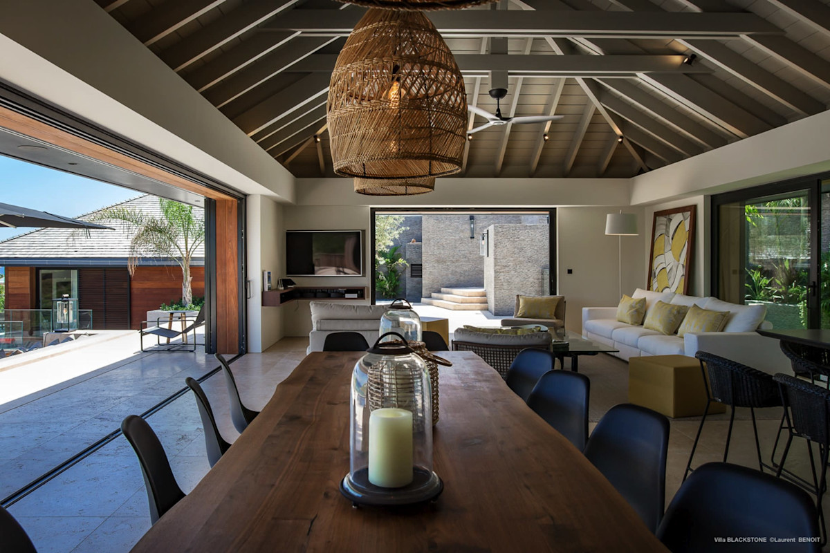 Villa Blackstone property image