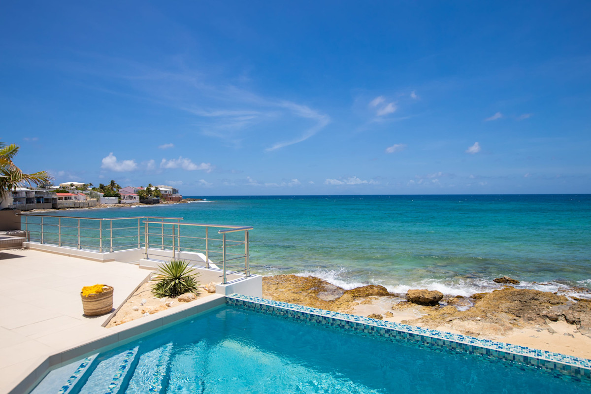 Villa Alma property image