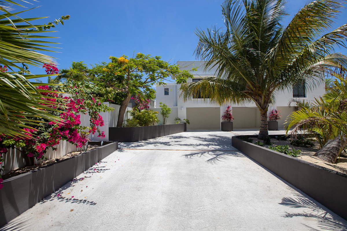 Villa Alma property image