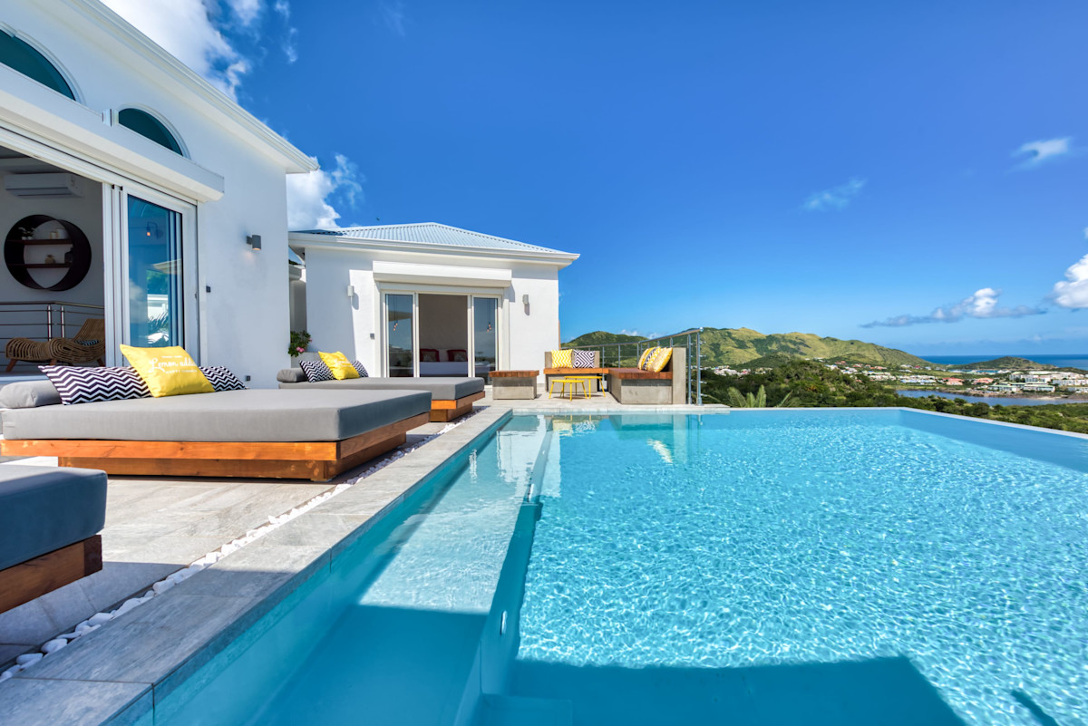 Topaze property image
