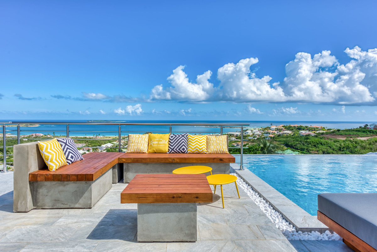 Topaze property image