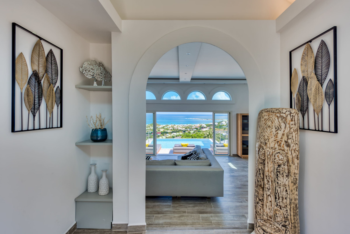 Topaze property image