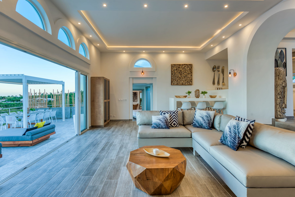 Topaze property image