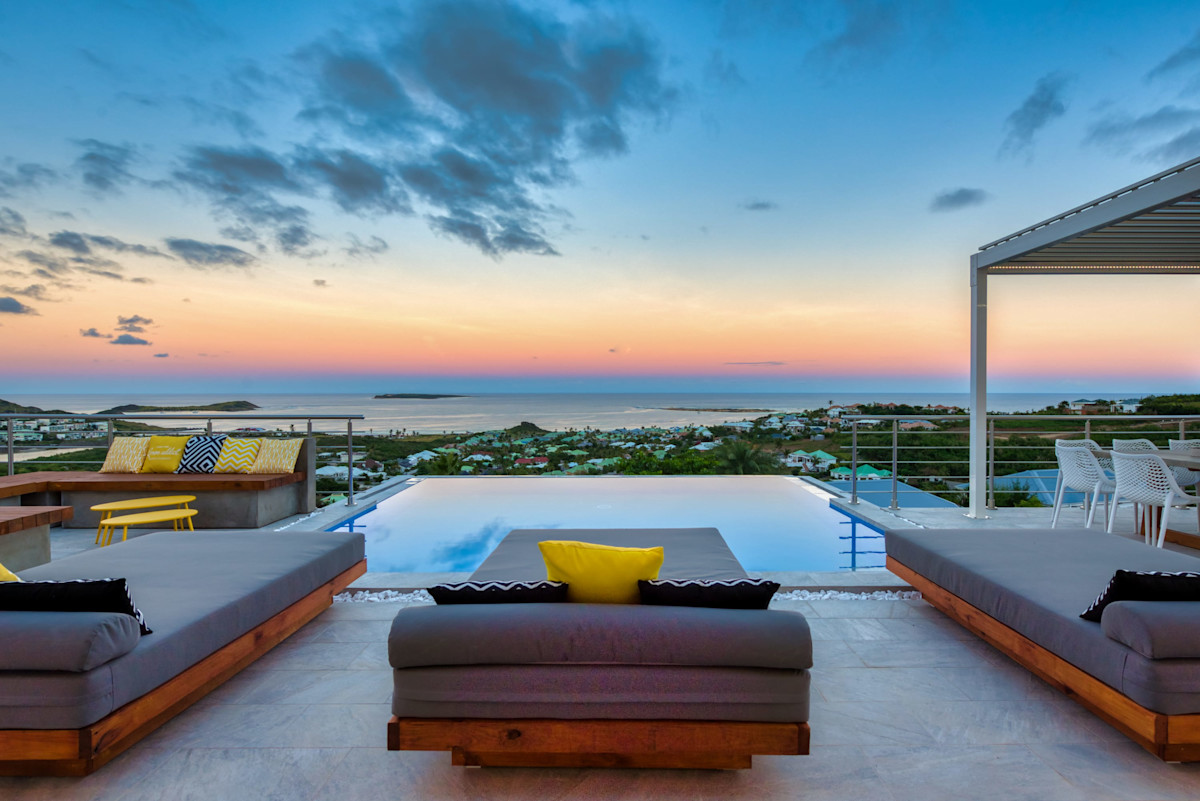 Topaze property image