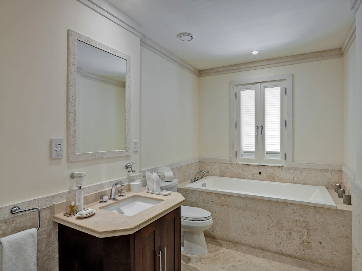 Smugglers Cove 7 PH property image