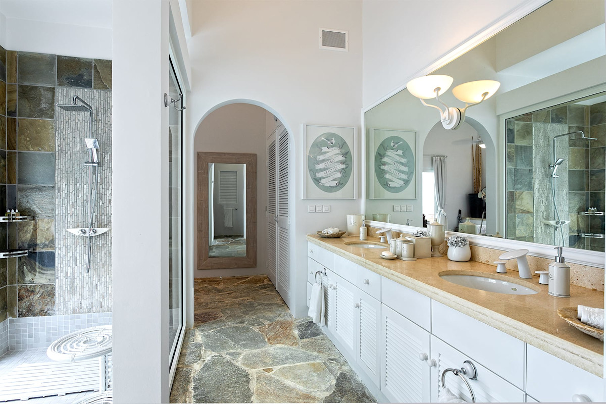 L'Oasis property image