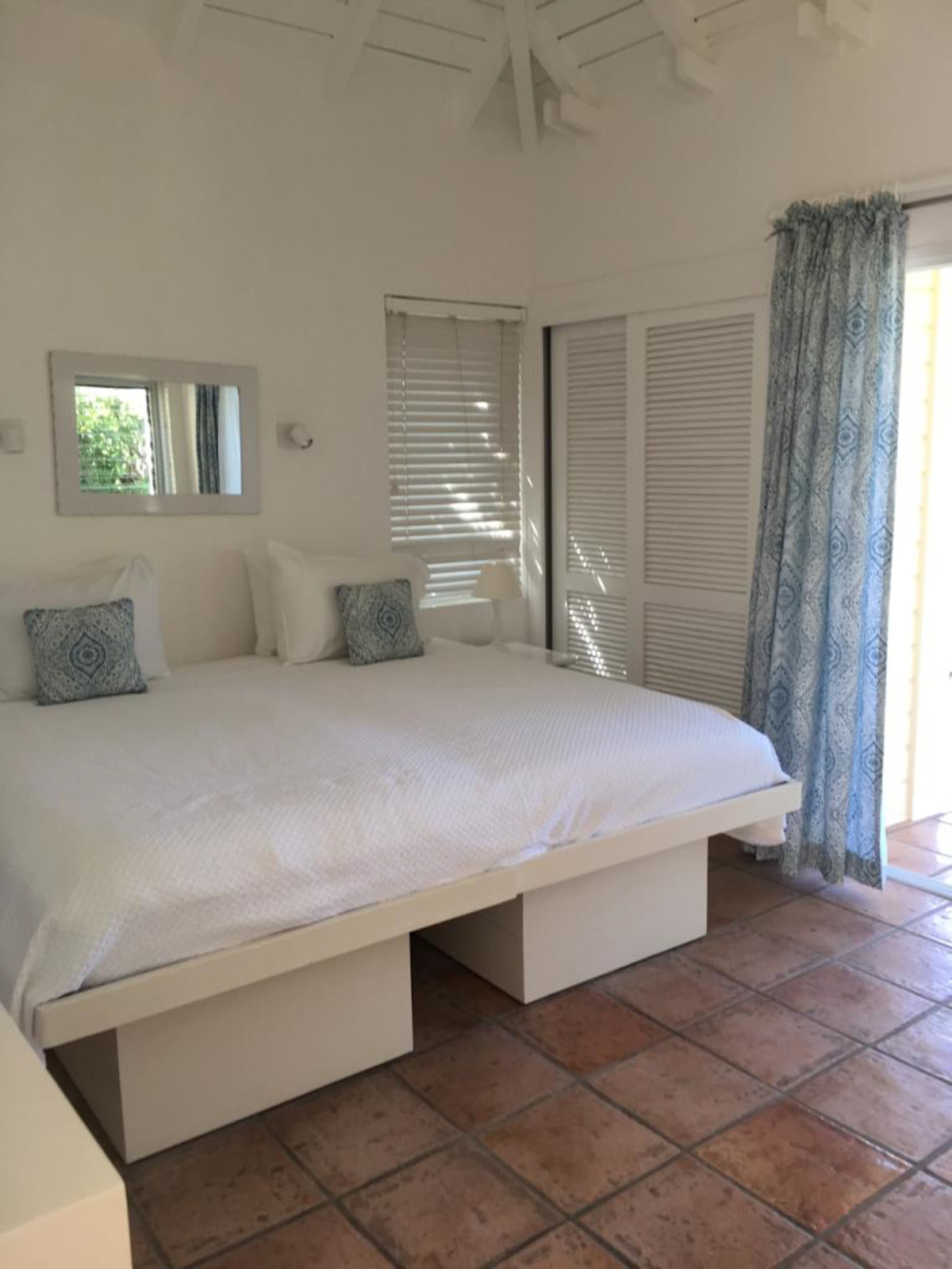 Les Cases property image