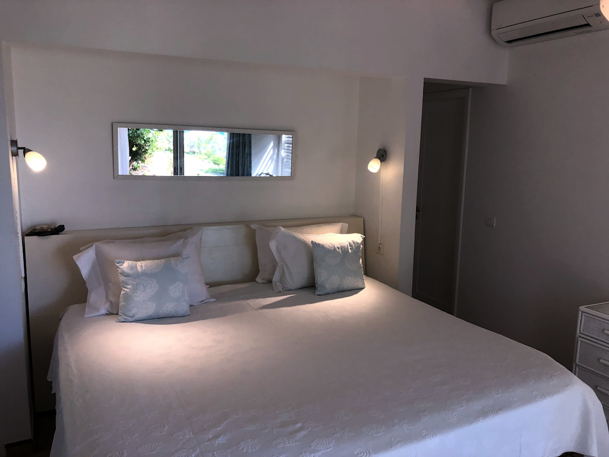 Les Cases property image