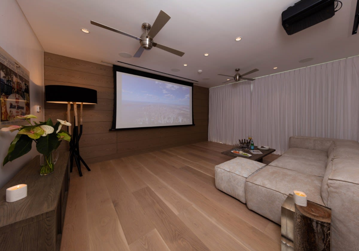 Godings Beach House property image