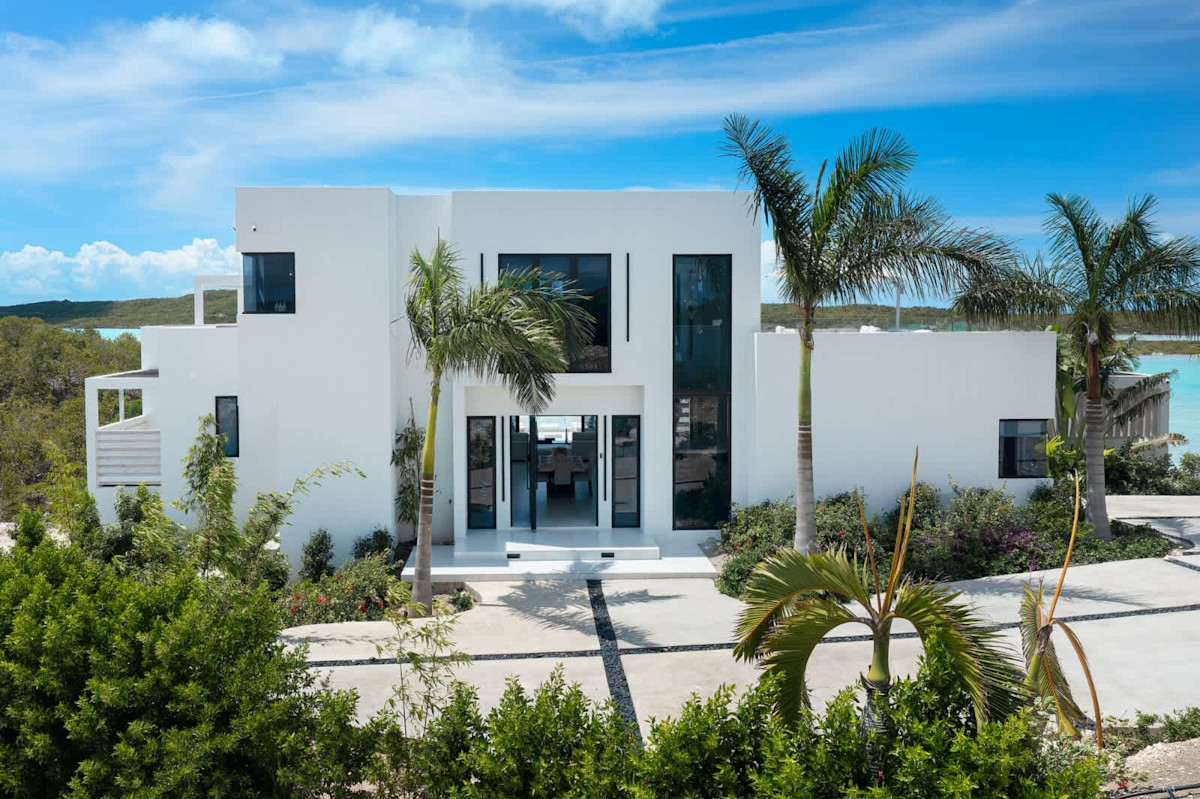 Villa Cielo property image