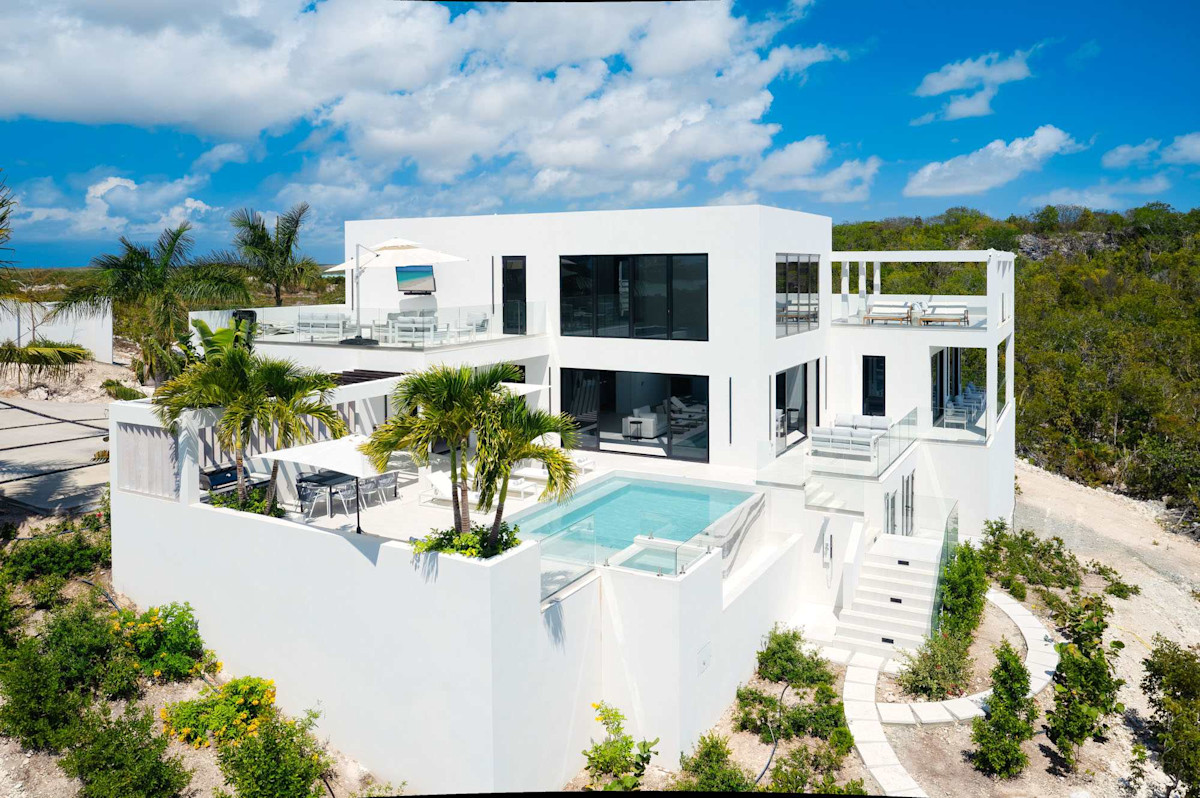 Villa Cielo property image