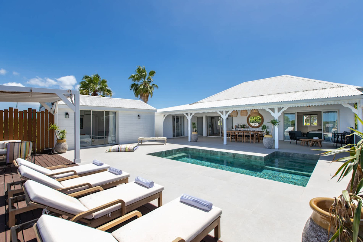 Les Oliviers property image