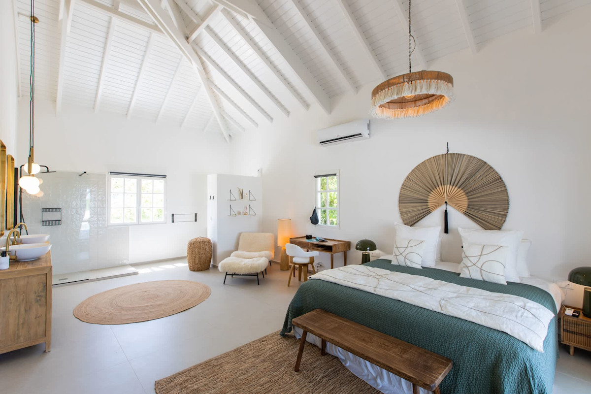 Les Oliviers property image