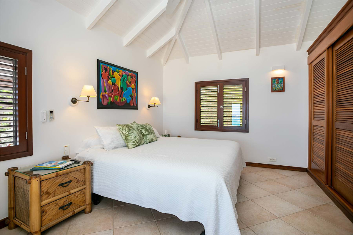 Blue Beach property image