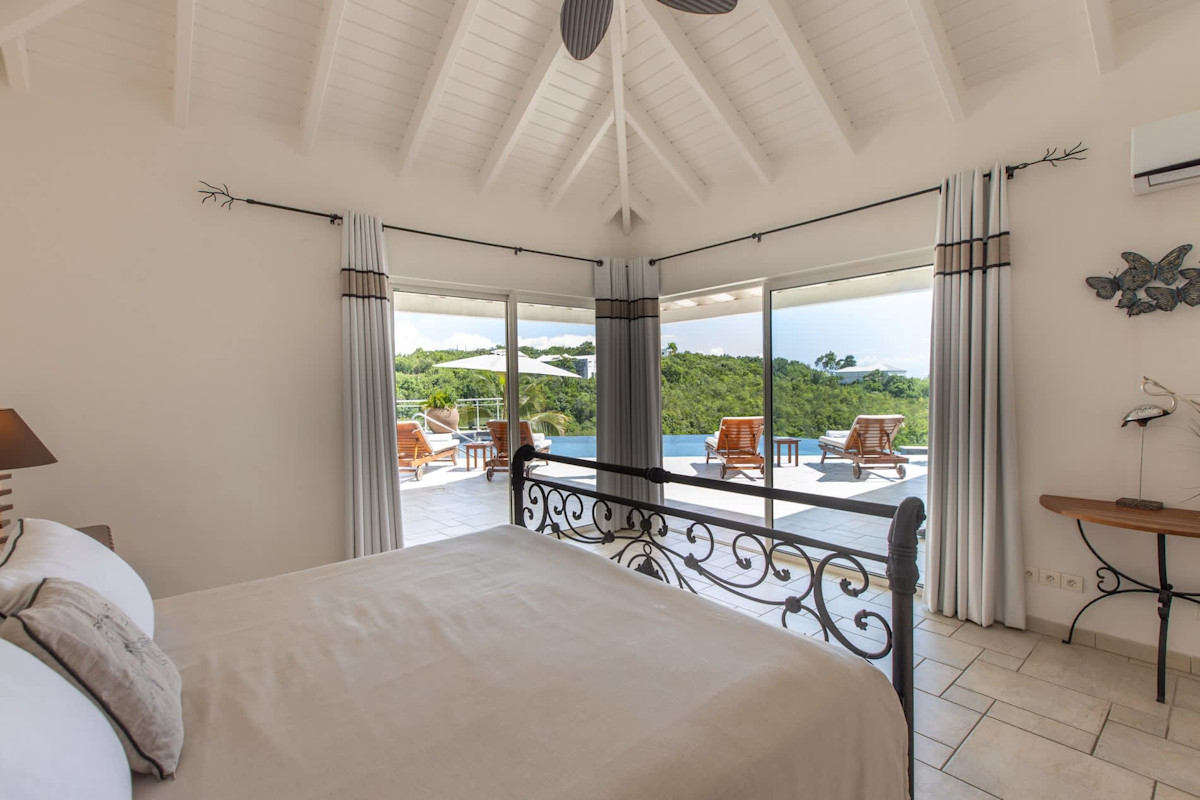 Sea Vous Play property image