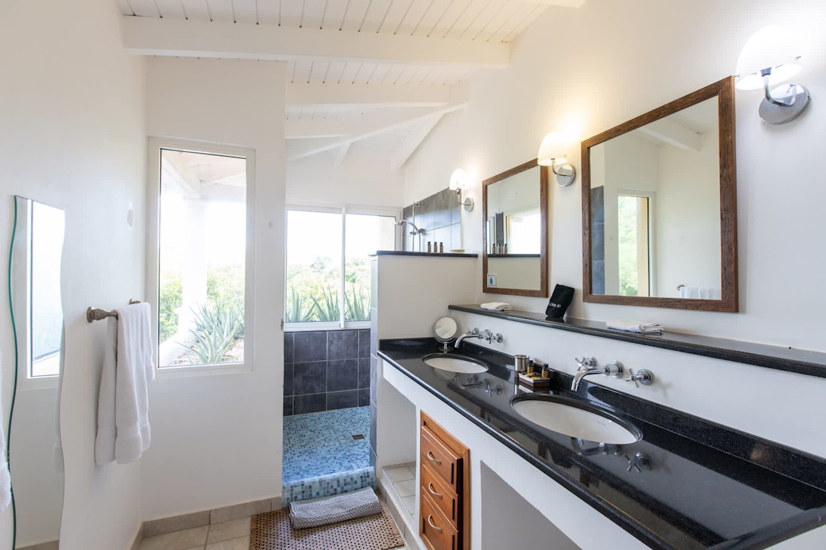 Sea Vous Play property image