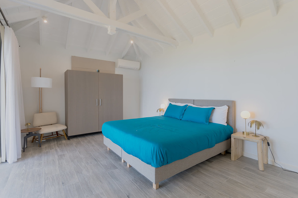 Le Caprice property image