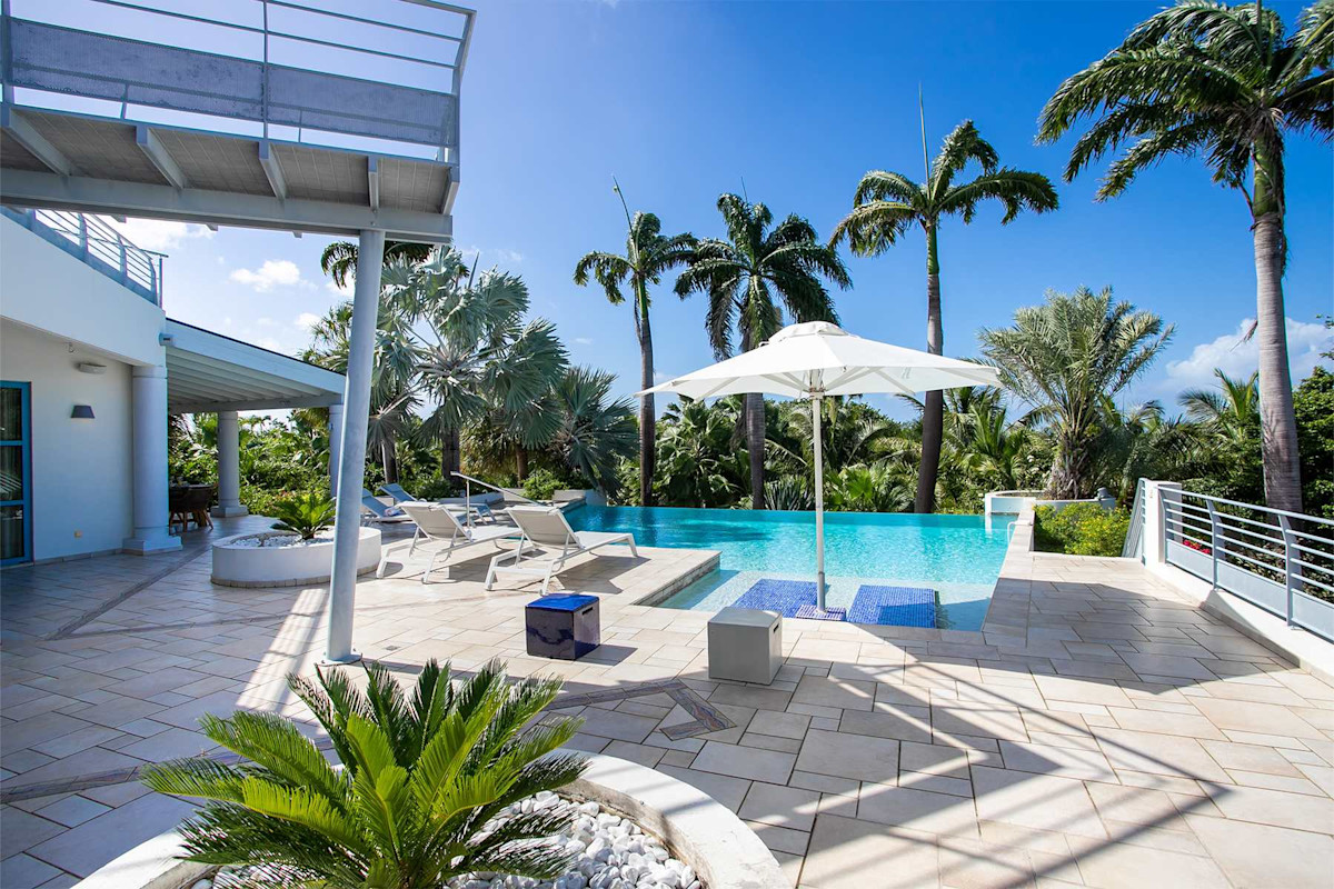 Les Palmiers Bleus property image