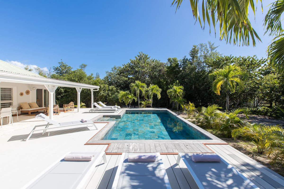 Monchal property image