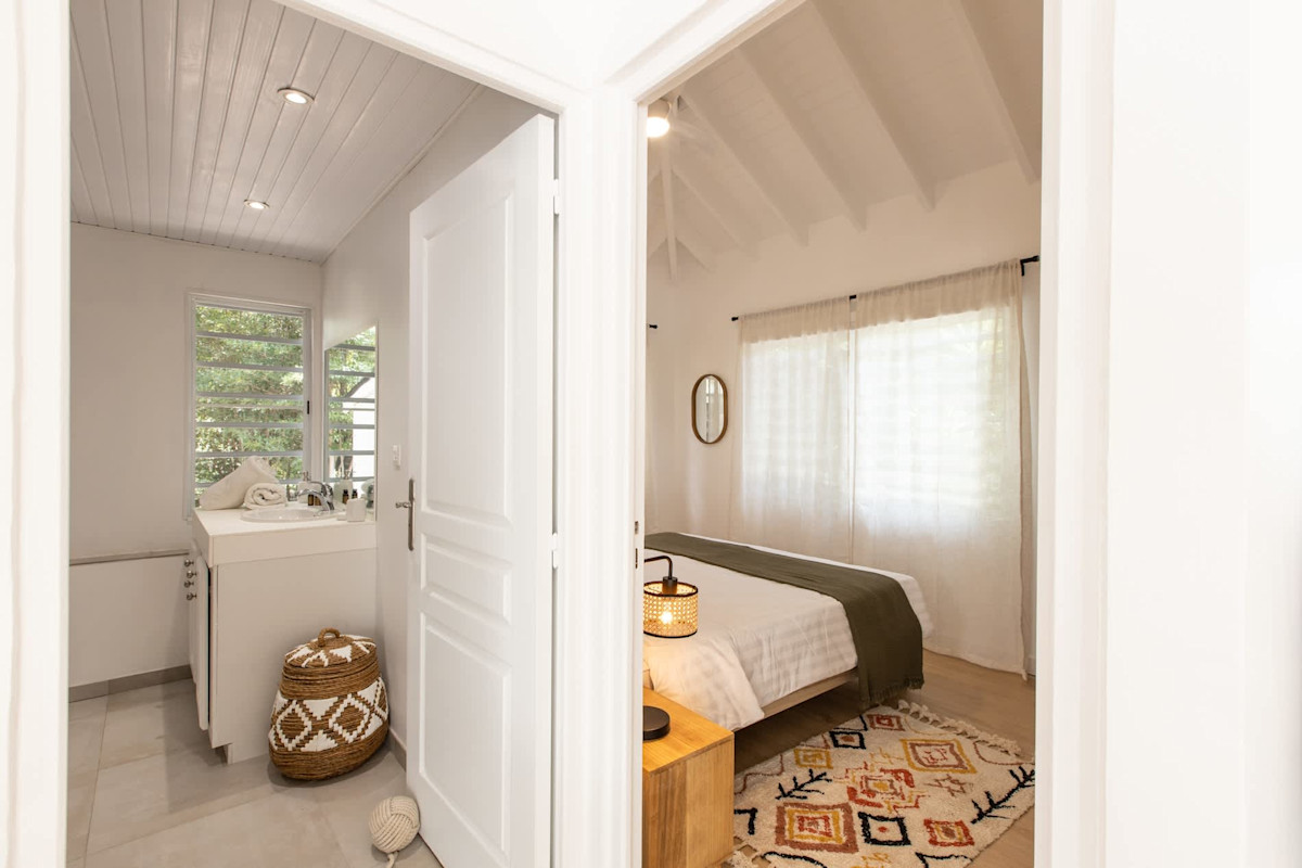 Monchal property image