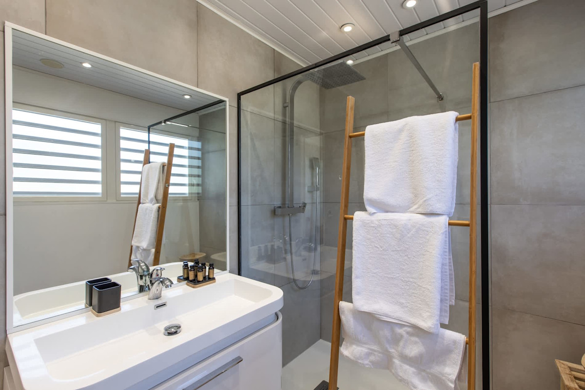 Monchal property image