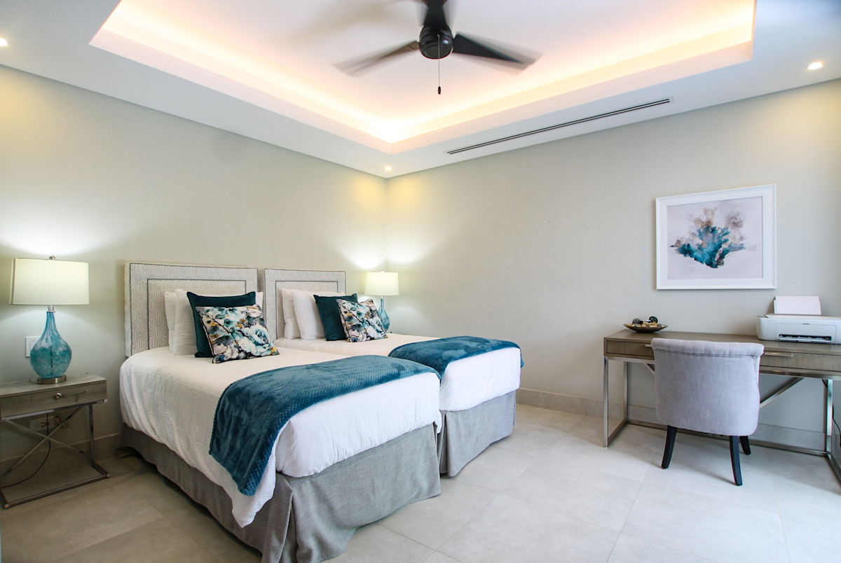 Royal Seabreeze property image