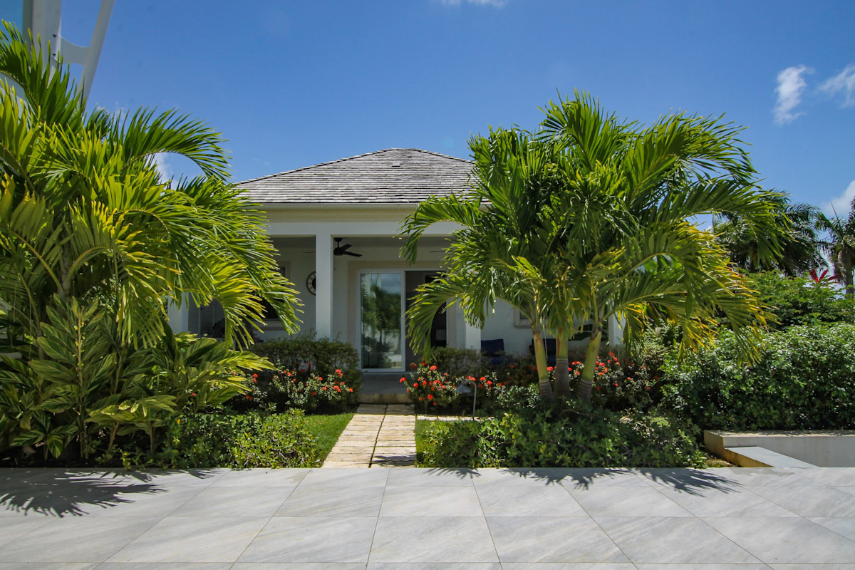 Royal Seabreeze property image