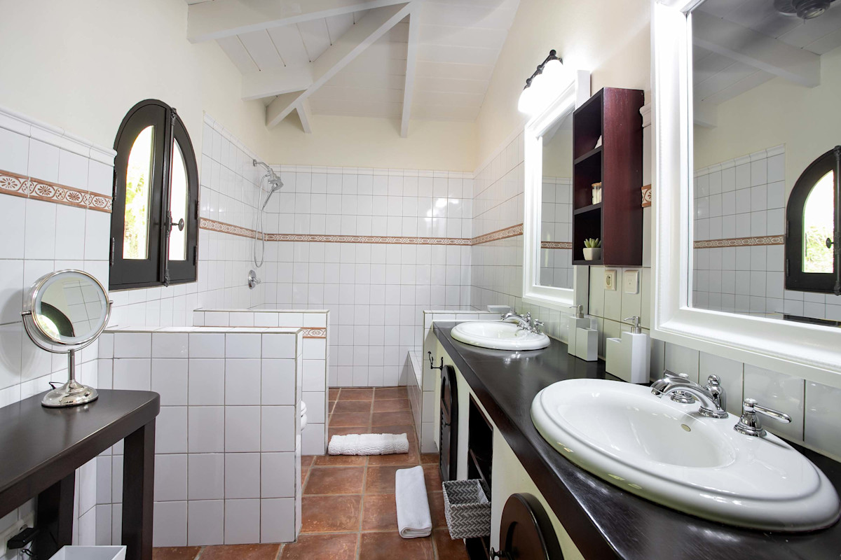 Joie De Vivre property image