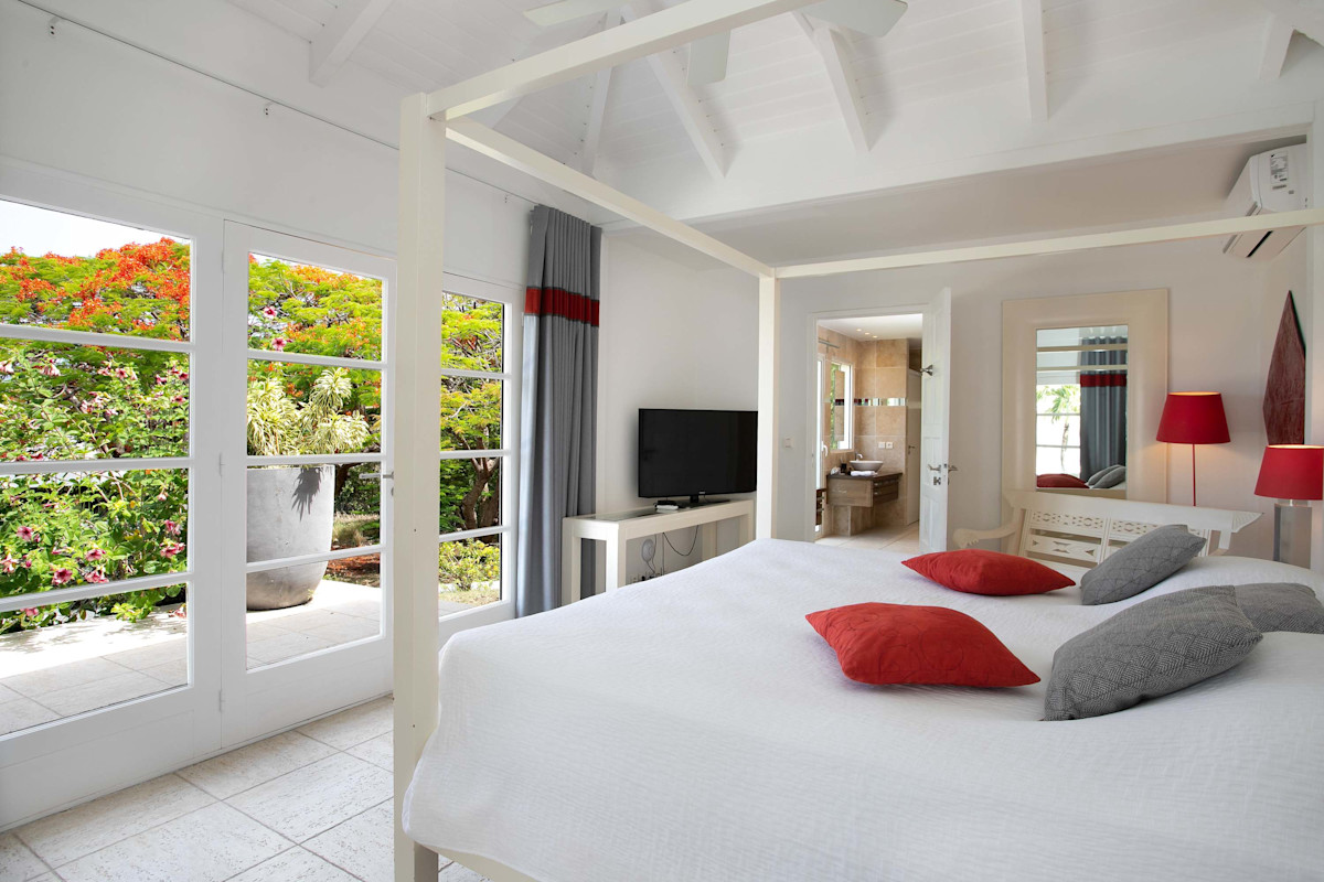 Encore property image