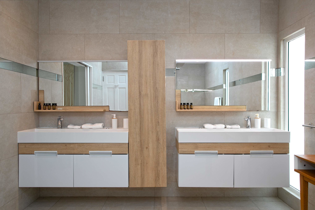 Encore property image