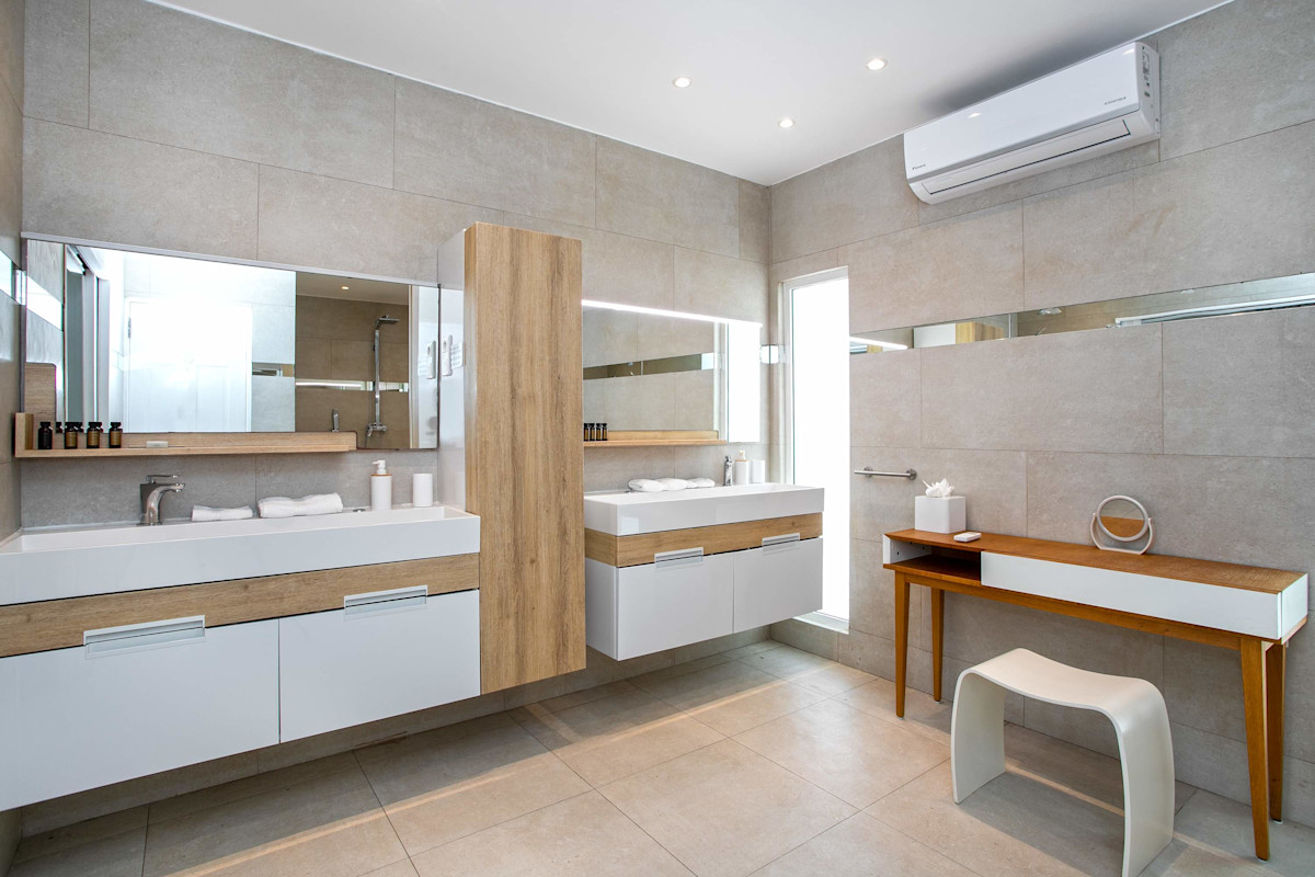 Encore property image