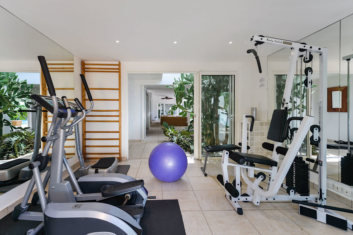 Encore property image