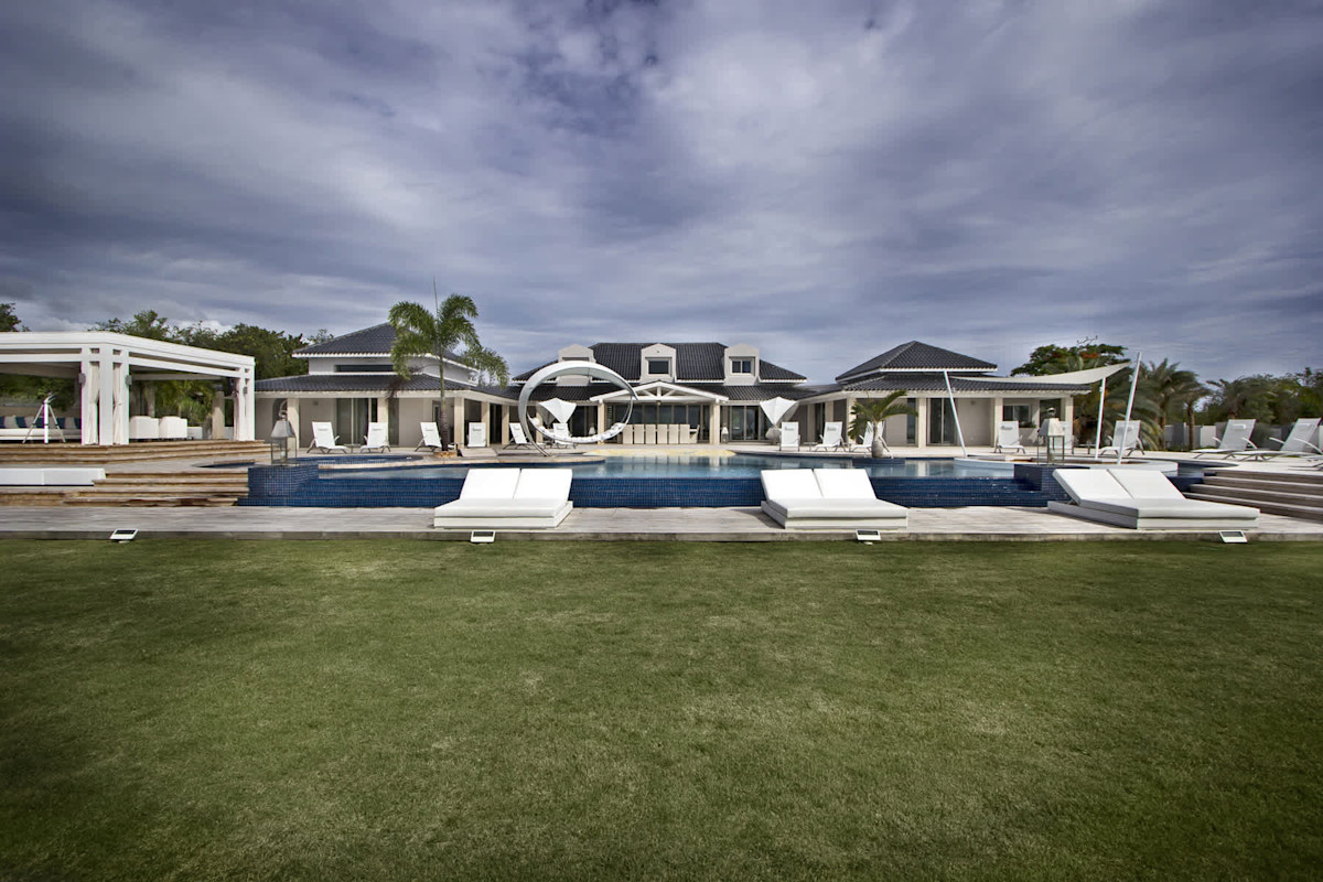 C'est La Vie property image