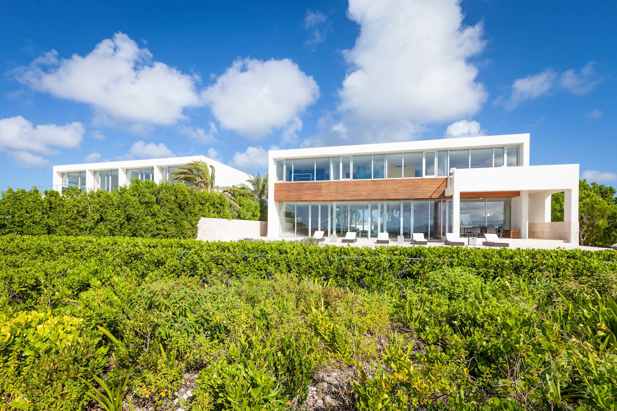 Villa Beaches Edge property image